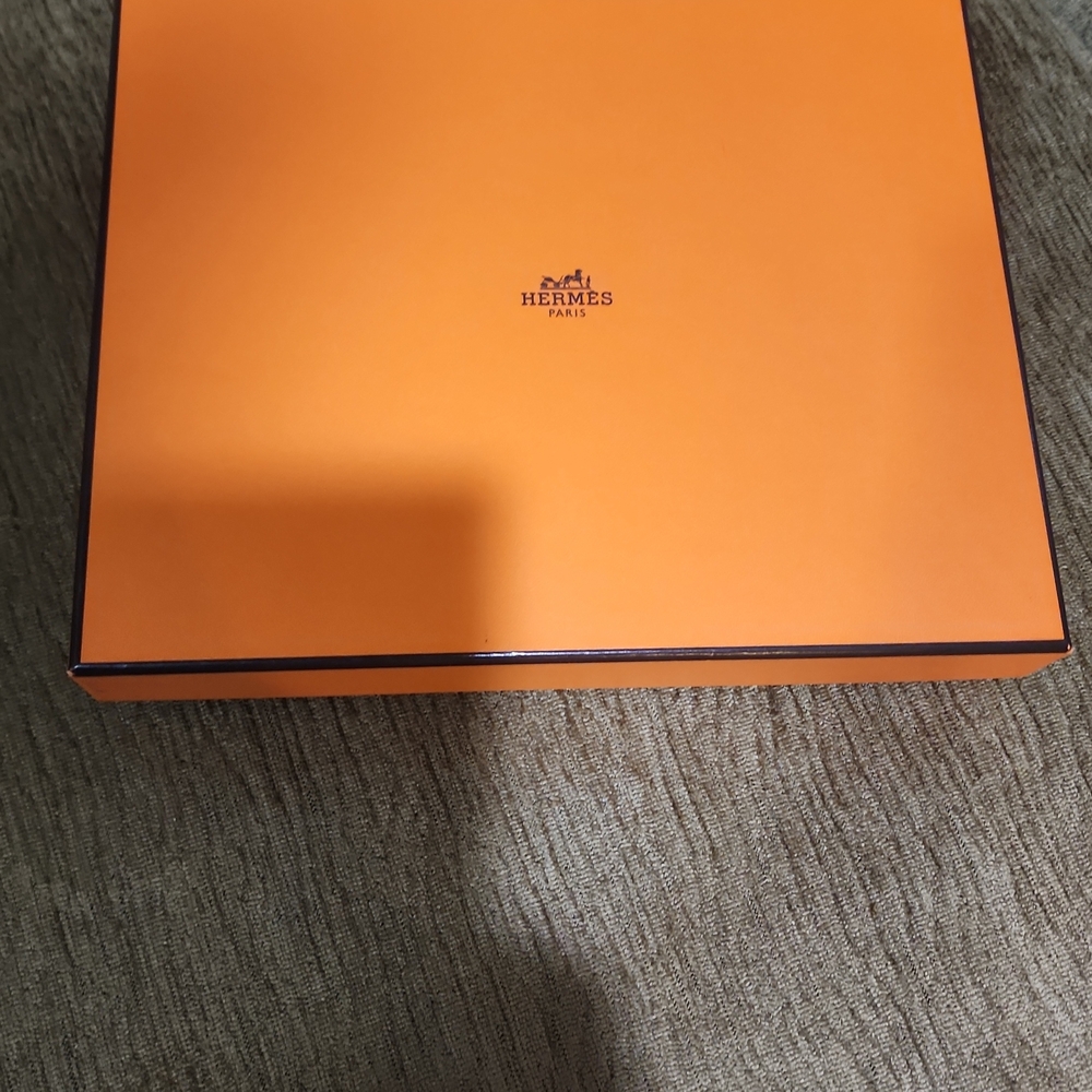 Hermès Scarf Or Acceasories Empty Box